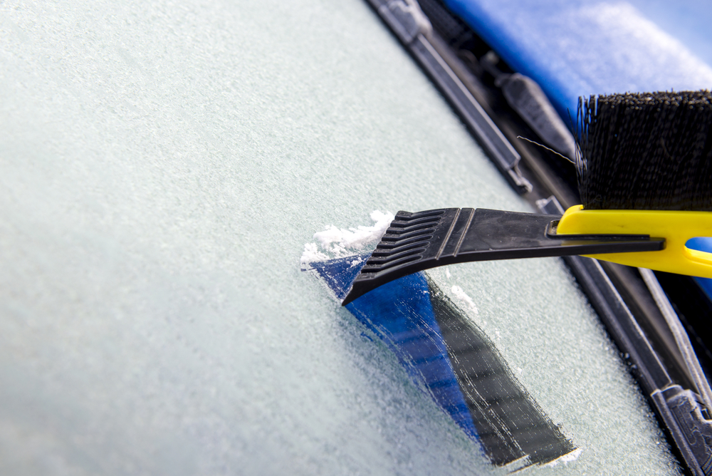 How To De-Ice Your Windscreen Without Scraping